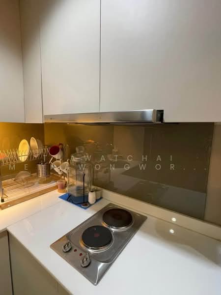 State Tower, Bangkok, 1055 Silom Road, Silom, Bang Rak, Bangkok, 1 Bedroom, 68 sqm, Condo For Sale, by Thawatchai Methawongworakul, 500486076 - DDproperty.com