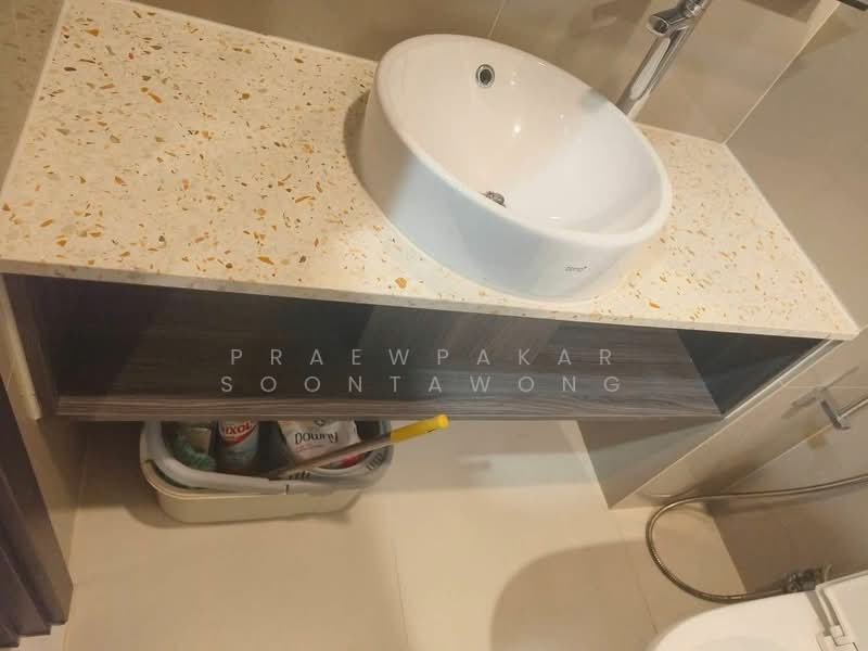 XT Huaikhwang, Bangkok, 244 Ratchadaphisek Road, Huai Khwang, Bangkok, 1 Bedroom, 28 sqm, Condo For Rent, by Praewpakar Soontawong, 500486084 - DDproperty.com