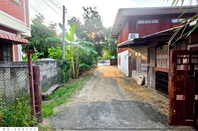 Land with structures, Mueang Phetchabun, 1 Rai WR-105484, Phetchabun, Nai Muang, Muang Phetchabun, Phetchabun, , 1,600 sqm, Land For Sale, by Benchawarin Pakkawetppisit, 500486087 - DDproperty.com