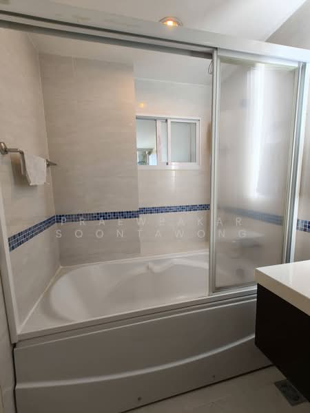 Life @ Sukhumvit 65, Bangkok, Sukhumvit Road, Phra Kanong Nua, Watthana, Bangkok, 1 Bedroom, 42 sqm, Condo For Rent, by Praewpakar Soontawong, 500486094 - DDproperty.com