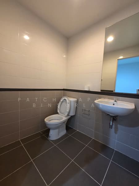 Baan Klang Muang Sukhumvit 77, Bangkok, Soi On Nut 17, Suan Luang, Bangkok, 3 Bedrooms, 178 sqm, Townhouse For Sale, by Patcharaporn Binsorlae, 500486116 - DDproperty.com