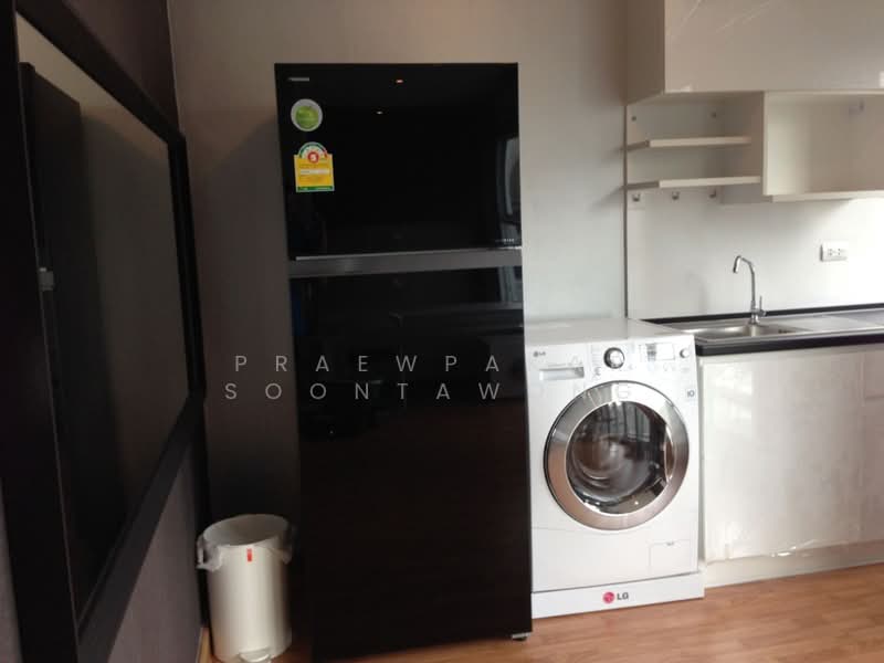 The Parkland Grand Asoke-Phetchaburi, Bangkok, 1811 Phetchaburi Rd, Bang Kapi, Huai Khwang, Bangkok, 1 Bedroom, 35 sqm, Condo For Rent, by Praewpakar Soontawong, 500486171 - DDproperty.com