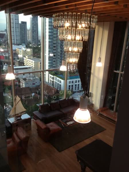 ASHTON Morph 38, Bangkok, 88 Soi Sukhumvit 38, Phra Kanong, Khlong Toei, Bangkok, 1 Bedroom, 35 sqm, Condo For Rent, by Intouch Abhinorasaeth, 500486174 - DDproperty.com