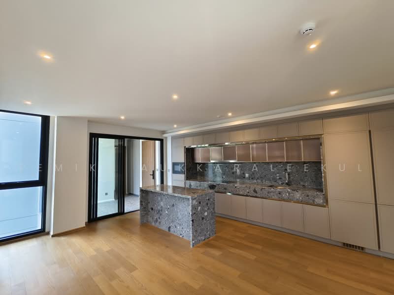 Via 34, Bangkok, 15 Soi Sukhumvit 34, Khong Tan, Khlong Toei, Bangkok, 2 Bedrooms, 103 sqm, Condo For Sale, by Pemika Aukkaraleekul, 500486262 - DDproperty.com