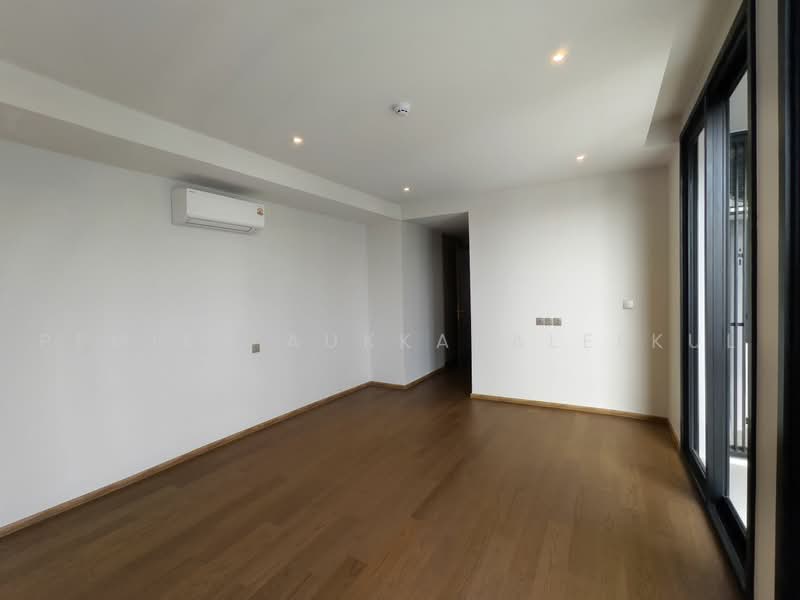 Via 34, Bangkok, 15 Soi Sukhumvit 34, Khong Tan, Khlong Toei, Bangkok, 2 Bedrooms, 103 sqm, Condo For Sale, by Pemika Aukkaraleekul, 500486262 - DDproperty.com