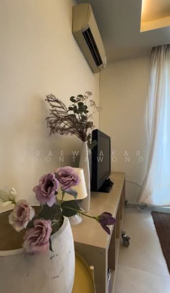 Thru Thonglor, Bangkok, Petchaburi Road, Bang Kapi, Huai Khwang, Bangkok, 1 Bedroom, 31 sqm, Condo For Rent, by Praewpakar Soontawong, 500486358 - DDproperty.com