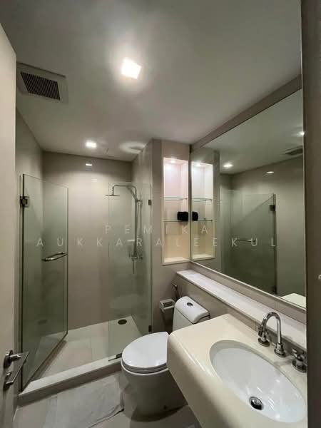 Ivy Sathorn 10, Bangkok, 88 Soi Sathorn 12, Sathorn Road, Silom, Bang Rak, Bangkok, 1 Bedroom, 33 sqm, Condo For Sale, by Pemika Aukkaraleekul, 500486369 - DDproperty.com
