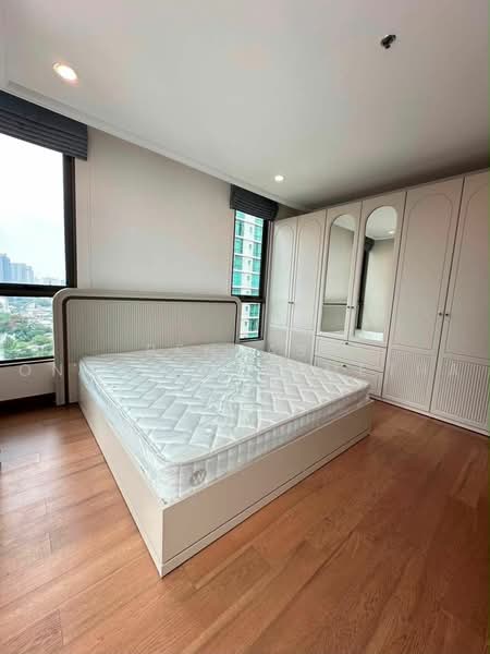 Supalai Oriental Sukhumvit 39, Bangkok, Soi Sukhumvit 39, Khlong Tan Nua, Watthana, Bangkok, 2 Bedrooms, 92 sqm, Condo For Rent, by Pensasi Ongphichetmetha, 500486374 - DDproperty.com