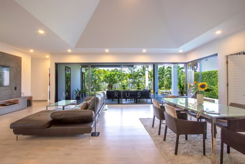 Sun Side Residences, Chon Buri (Pattaya), Huai Yai, Bang Lamung (Pattaya), Chon Buri (Pattaya), 3 Bedrooms, 520 sqm, Single Detached House For Sale, by Saimaii Russiphat, 500486379 - DDproperty.com