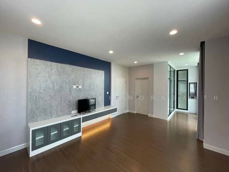 Setthasiri Pattanakarn, Bangkok, Phatthanakan-Onnut Road (New Cut), Prawet, Bangkok, 4 Bedrooms, 194 sqm, Single Detached House For Sale, by Intouch Abhinorasaeth, 500486404 - DDproperty.com