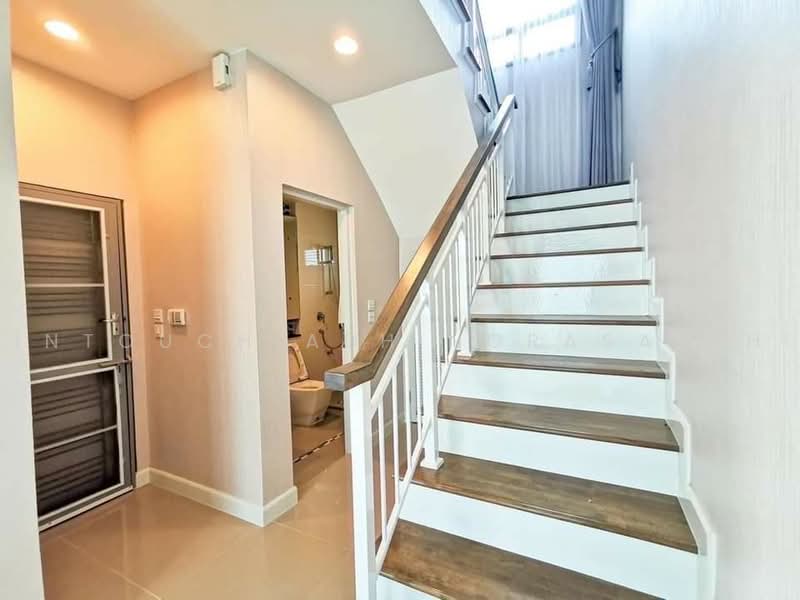 Setthasiri Pattanakarn, Bangkok, Phatthanakan-Onnut Road (New Cut), Prawet, Bangkok, 4 Bedrooms, 194 sqm, Single Detached House For Sale, by Intouch Abhinorasaeth, 500486404 - DDproperty.com