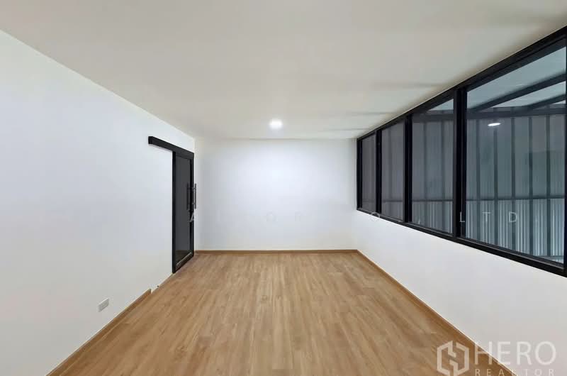 For rent Warehouse 106 sq.m. in Phatthanakarn, Suan Luang, Bangkok HRE01210, Bangkok, พัฒนาการ, Suan Luang, Bangkok, , 106 sqm, Warehouse/Factory For Rent, by Hero Realtor Co., Ltd., 500486418 - DDproperty.com
