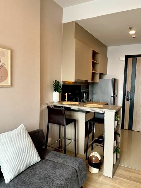 Oka Haus Sukhumvit 36, Bangkok, 3399 Rama 4 Road, Khong Tan, Khlong Toei, Bangkok, 1 Bedroom, 35 sqm, Condo For Rent, by Thawatchai Methawongworakul, 500486419 - DDproperty.com