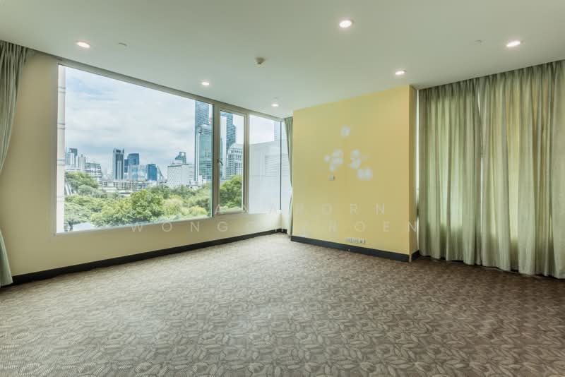 The Park Chidlom, Bangkok, 1 Petchaburi Road, Pathum Wan, Bangkok, 2 Bedrooms, 156 sqm, Condo For Sale, by Thanaporn Wongcharoen, 500486438 - DDproperty.com