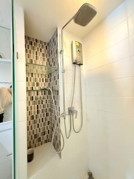 Beyond Sukhumvit, Bangkok, Soi Sanphawut 2, Sanphawut Road, Bang Na, Bangkok, 1 Bedroom, 39 sqm, Condo For Rent, by Praewpakar Soontawong, 500486453 - DDproperty.com