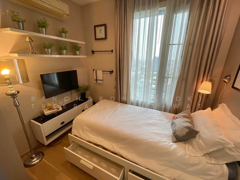 Siri At Sukhumvit, Bangkok, 902 Sukhumvit Road, Phra Kanong, Khlong Toei, Bangkok, 2 Bedrooms, 70 sqm, Condo For Rent, by Bencharong (Yok) Treerat-a-na-wat, 500486456 - DDproperty.com