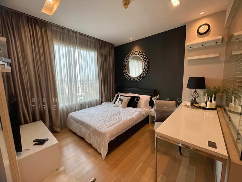 Siri At Sukhumvit, Bangkok, 902 Sukhumvit Road, Phra Kanong, Khlong Toei, Bangkok, 2 Bedrooms, 70 sqm, Condo For Rent, by Bencharong (Yok) Treerat-a-na-wat, 500486456 - DDproperty.com