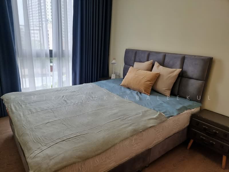 Regal Sathon-Naradhiwas, Bangkok, Naradhiwas Rajanagarindra Road, Thung Maha Mek, Sathon, Bangkok, 1 Bedroom, 33 sqm, Condo For Sale, by Pemika Aukkaraleekul, 500486457 - DDproperty.com