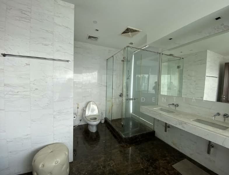 Le Raffine Sukhumvit 39, Bangkok, Soi Sukhumvit 39, Khlong Tan Nua, Watthana, Bangkok, 3 Bedrooms, 396 sqm, Condo For Rent, by Bangkok Residential, 500486488 - DDproperty.com