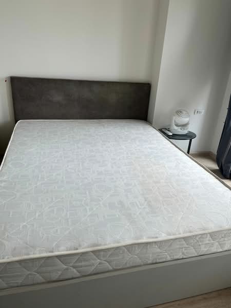 IDEO Sathorn-Wongwian Yai, Bangkok, 219 Soi Krung Thonburi 1, Khlong Ton Sai, Khlong San, Bangkok, 1 Bedroom, 27 sqm, Condo For Rent, by Praewpakar Soontawong, 500486504 - DDproperty.com