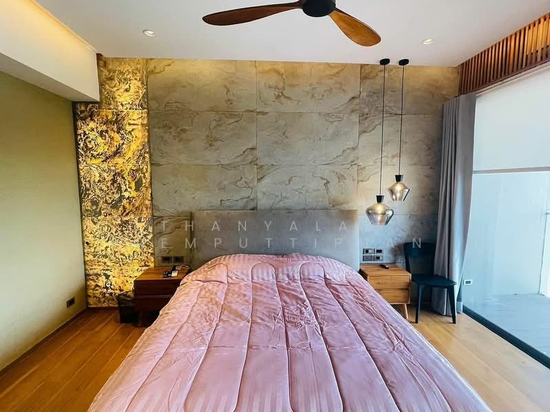 Phatssana Gardens, Bangkok, 19 Soi Ekkamai 6, Sukhumvit 63 Road, Phra Kanong Nua, Watthana, Bangkok, 4 Bedrooms, 345 sqm, Condo For Sale, by Thanyalak Premputtiphan, 500486552 - DDproperty.com