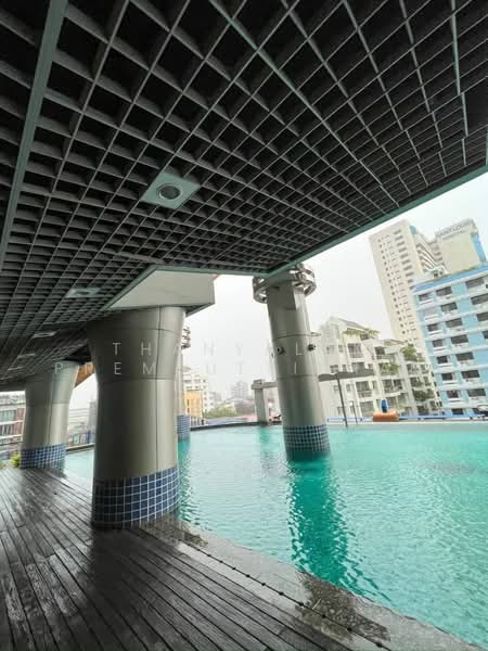 St Louis Grand Terrace, Bangkok, Soi Sathon 11 S Sathon Rd, Yan Nawa, Sathon, Bangkok, 1 Bedroom, 47 sqm, Condo For Sale, by Thanyalak Premputtiphan, 500486557 - DDproperty.com