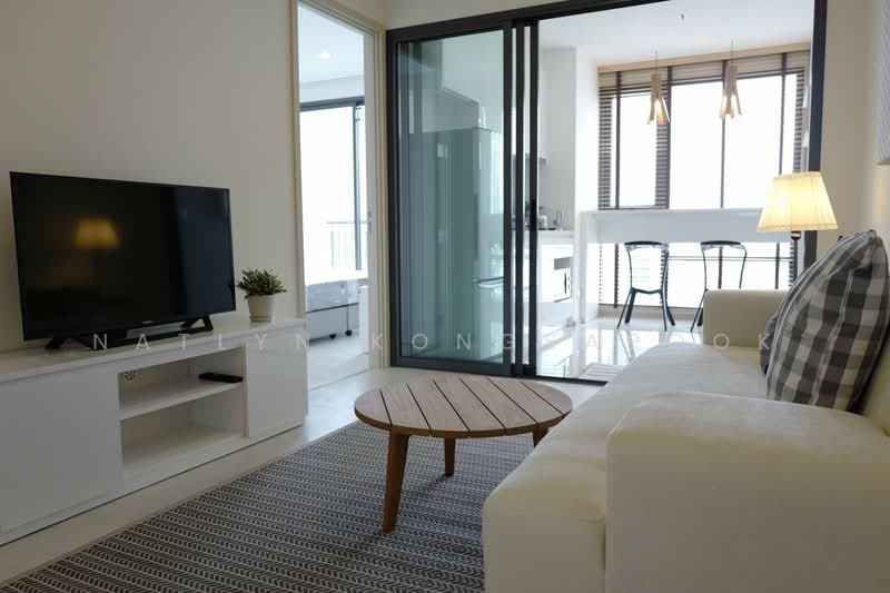 Rhythm Sukhumvit 42, Bangkok, Soi Sukhumvit 42, Sukhumvit Road, Phra Kanong, Khlong Toei, Bangkok, 1 Bedroom, 46 sqm, Condo For Sale, by Natlyn Kongsapook, 500486569 - DDproperty.com