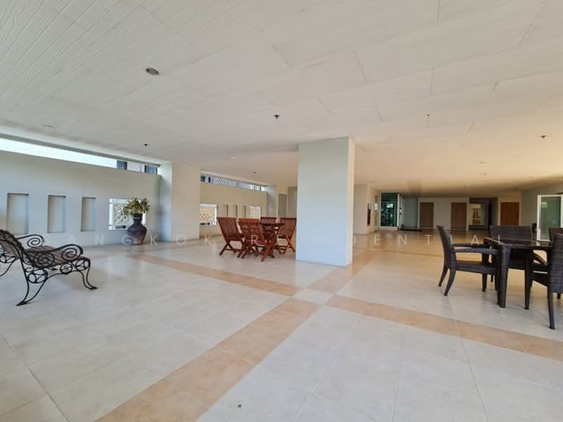 Queen’s Park View, Bangkok, 55 Soi Methi Niwet, Khong Tan, Khlong Toei, Bangkok, 3 Bedrooms, 150 sqm, Apartment For Rent, by Bangkok Residential, 500486589 - DDproperty.com