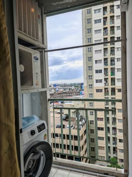 Lumpini Condo Town Ramintra-Navamin, Bangkok, Soi Ramindhra 78, Nawamin Road - Ramintra Road, Ram Inthra, Khan Na Yao, Bangkok, 1 Bedroom, 25 sqm, Condo For Rent, by Living Condo, 500486614 - DDproperty.com