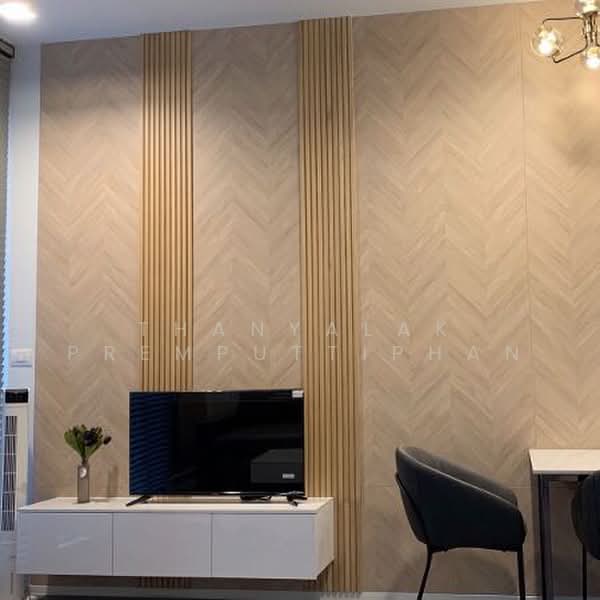 The Lofts Silom, Bangkok, Pramuan Road, Silom, Bang Rak, Bangkok, 1 Bedroom, 45 sqm, Condo For Sale, by Thanyalak Premputtiphan, 500486617 - DDproperty.com