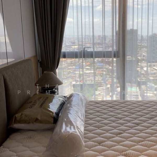 The Lofts Silom, Bangkok, Pramuan Road, Silom, Bang Rak, Bangkok, 1 Bedroom, 45 sqm, Condo For Sale, by Thanyalak Premputtiphan, 500486617 - DDproperty.com
