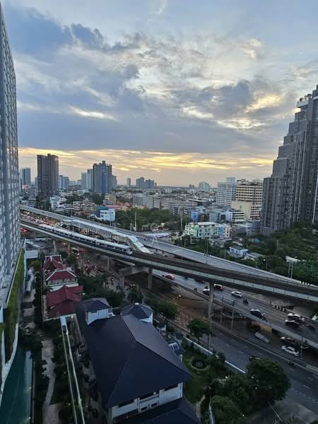 Aspire Sathorn-Thapra, Bangkok, 359 Ratchaphruek Road, Bukkalo, Thon Buri, Bangkok, 1 Bedroom, 31 sqm, Condo For Rent, by Living Real Estates, 500486627 - DDproperty.com