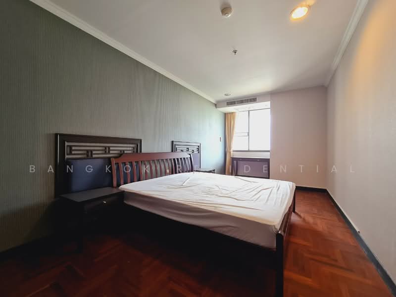 Lake Green, Bangkok, 199 Sukhumvit Soi 8, Khlong Toei, Bangkok, 2 Bedrooms, 153 sqm, Condo For Rent, by Bangkok Residential, 500486633 - DDproperty.com