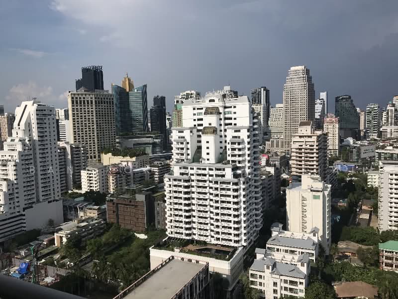 Lake Green, Bangkok, 199 Sukhumvit Soi 8, Khlong Toei, Bangkok, 2 Bedrooms, 153 sqm, Condo For Rent, by Bangkok Residential, 500486633 - DDproperty.com