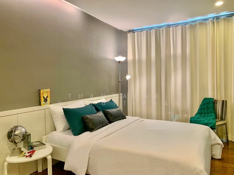 15 Sukhumvit Residences, Bangkok, Soi Sukhumvit 15, Khlongtoei Nua, Watthana, Bangkok, 2 Bedrooms, 82 sqm, Condo For Sale, by Thanyalak Premputtiphan, 500486636 - DDproperty.com