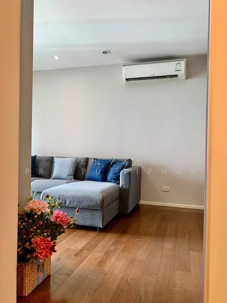 15 Sukhumvit Residences, Bangkok, Soi Sukhumvit 15, Khlongtoei Nua, Watthana, Bangkok, 2 Bedrooms, 82 sqm, Condo For Sale, by Thanyalak Premputtiphan, 500486636 - DDproperty.com
