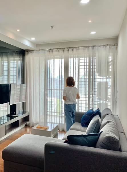 15 Sukhumvit Residences, Bangkok, Soi Sukhumvit 15, Khlongtoei Nua, Watthana, Bangkok, 2 Bedrooms, 82 sqm, Condo For Sale, by Thanyalak Premputtiphan, 500486636 - DDproperty.com