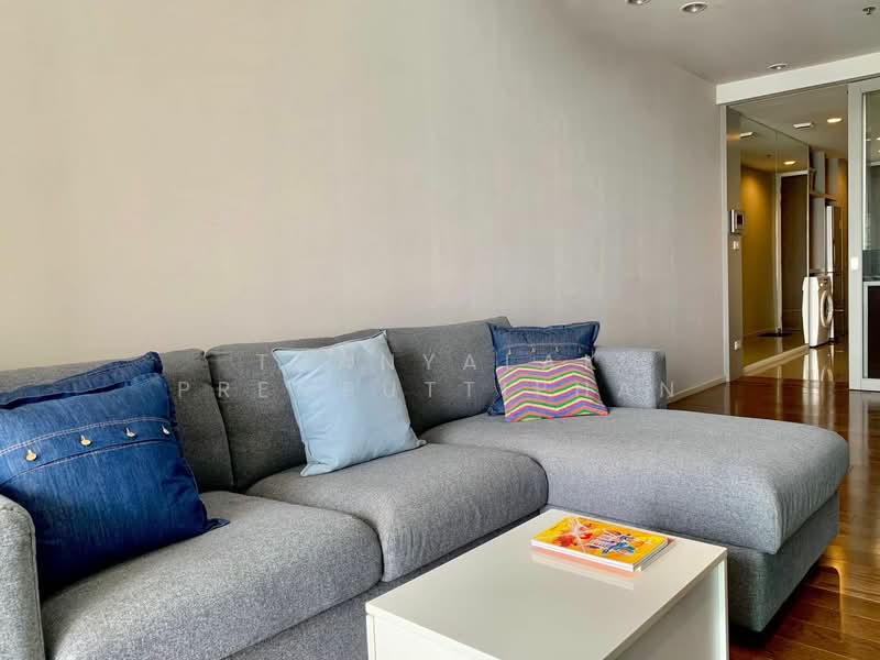 15 Sukhumvit Residences, Bangkok, Soi Sukhumvit 15, Khlongtoei Nua, Watthana, Bangkok, 2 Bedrooms, 82 sqm, Condo For Sale, by Thanyalak Premputtiphan, 500486636 - DDproperty.com