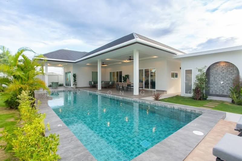 3-BR House, Prachuap Khiri Khan, Nong Kae, Hua Hin, Prachuap Khiri Khan, 3 Bedrooms, 314 sqm, Single Detached House For Sale, by Harrison Chong, 500486652 - DDproperty.com