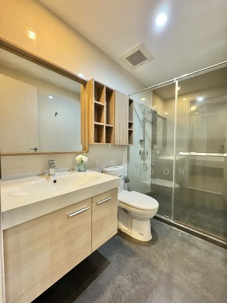 The Capital Ekamai-Thonglor, Bangkok, 2898 New Petchaburi Rd, Bang Kapi, Huai Khwang, Bangkok, 2 Bedrooms, 80 sqm, Condo For Rent, by Nakarin Sookpaiboon, 500486682 - DDproperty.com