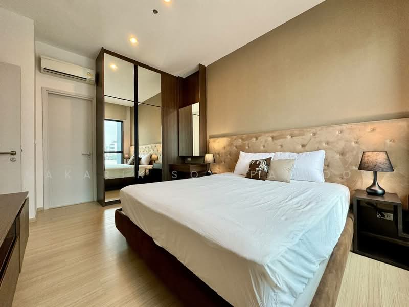 The Capital Ekamai-Thonglor, Bangkok, 2898 New Petchaburi Rd, Bang Kapi, Huai Khwang, Bangkok, 2 Bedrooms, 80 sqm, Condo For Rent, by Nakarin Sookpaiboon, 500486682 - DDproperty.com