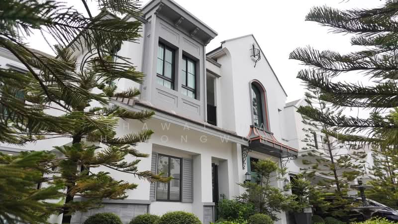 Nantawan Rama 9 - New Krungthepkreetha, Bangkok, Saphan Sung, Bangkok, 5 Bedrooms, 450 sqm, Single Detached House For Rent, by Thawatchai Methawongworakul, 500486683 - DDproperty.com