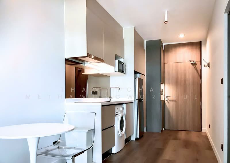 Noble Solo, Bangkok, 988 Thong Lo, Khlong Tan Nua, Watthana, Bangkok, 1 Bedroom, 41 sqm, Condo For Rent, by Thawatchai Methawongworakul, 500486698 - DDproperty.com