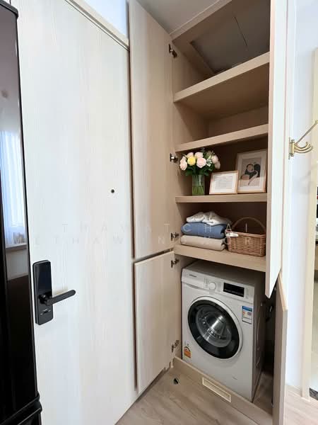 Noble State 39, Bangkok, 35 Soi Sukhumvit 39, Khlong Tan Nua, Watthana, Bangkok, 1 Bedroom, 30 sqm, Condo For Rent, by Thawatchai Methawongworakul, 500486703 - DDproperty.com