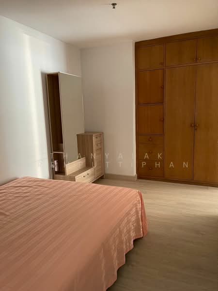Top View Tower, Bangkok, Soi Sukhumvit 59, Khlong Tan Nua, Watthana, Bangkok, 2 Bedrooms, 91 sqm, Condo For Sale, by Thanyalak Premputtiphan, 500486711 - DDproperty.com