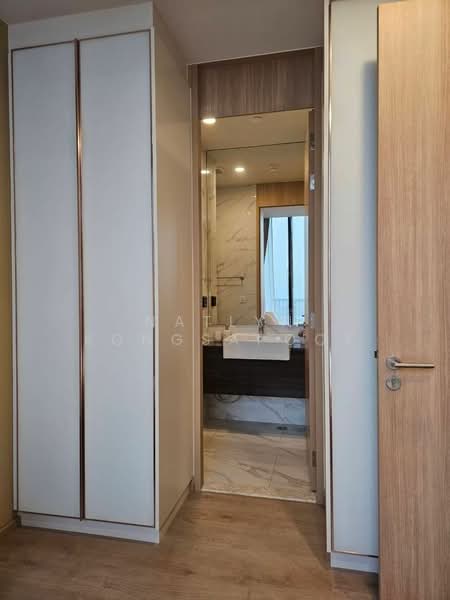 Noble BE19 Sukhumvit, Bangkok, 89 Sukhumvit 19 Alley, Khlong Tan Nua, Watthana, Bangkok, 1 Bedroom, 35 sqm, Condo For Rent, by Natlyn Kongsapook, 500486749 - DDproperty.com