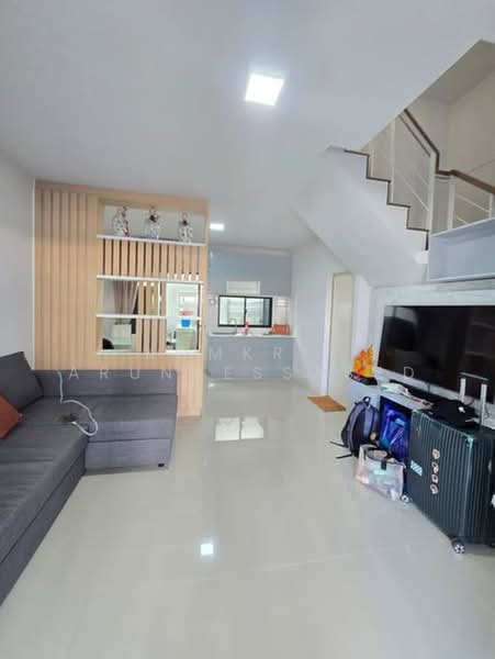 Baan Klang Muang Srinakarin – Onnut, Bangkok, 174 Soi On Nut 70/1, Prawet, Bangkok, 3 Bedrooms, 168 sqm, Townhouse For Rent, by Komkrit Arunvessased, 500486753 - DDproperty.com