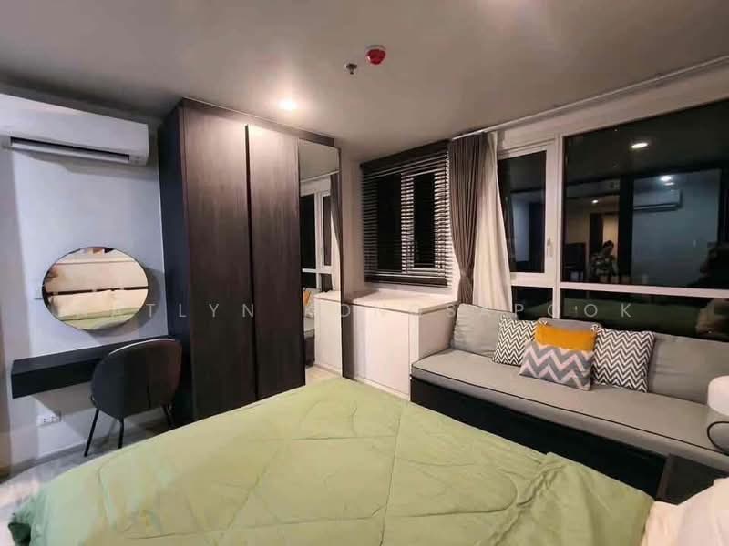 XT Huaikhwang, Bangkok, 244 Ratchadaphisek Road, Huai Khwang, Bangkok, 1 Bedroom, 30 sqm, Condo For Rent, by Natlyn Kongsapook, 500486777 - DDproperty.com