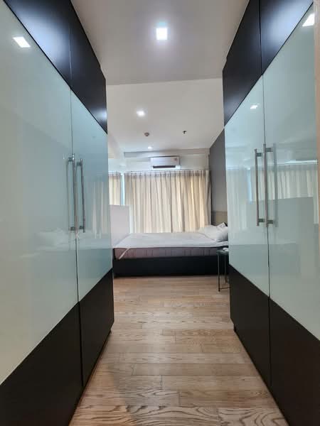 Noble Remix, Bangkok, 772 Soi Sukhumvit 36, Sukhumvit Road, Khong Tan, Khlong Toei, Bangkok, 1 Bedroom, 44 sqm, Condo For Rent, by Khun Rent, 500486779 - DDproperty.com