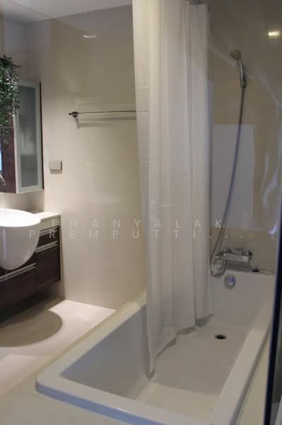 Sky Walk Residences : สกาย วอล์ค เรสซิเดนซ์, กรุงเทพ, 1599 ถนนสุขุมวิท, พระโขนงเหนือ, วัฒนา, กรุงเทพ, 109 ตร.ม., คอนโด ขาย, โดย Thanyalak Premputtiphan, 500486790 - DDproperty.com